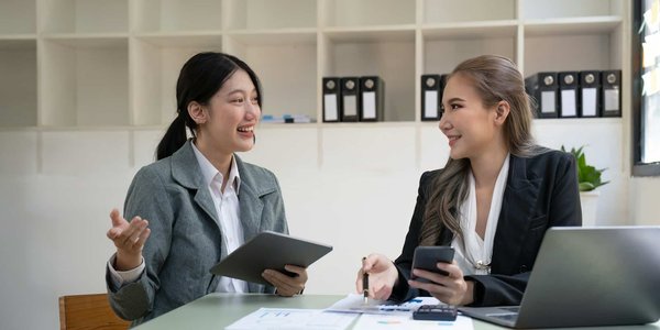 Emploi et formation : construire un avenir professionnel solide